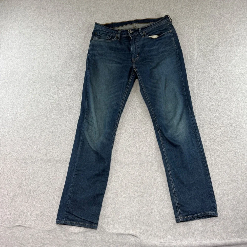 Levis attributes 541